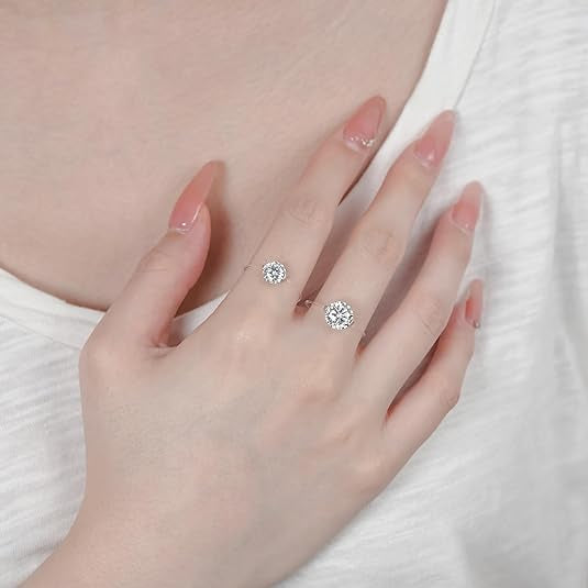 💎 The Invisible Elegance – #452 Ring ✨ Where minimalist design meets brilliant sparkle!